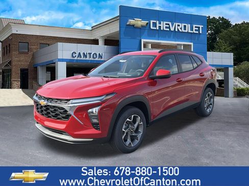 New 2026 Chevrolet Trax LT w/ Driver Confidence Package image 1