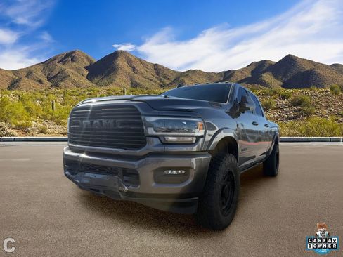 Used 2021 RAM 2500 Laramie AWD/4WD image 2