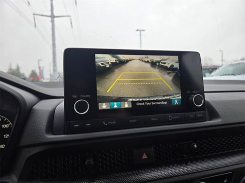 Used 2024 Honda CR-V Sport image 14