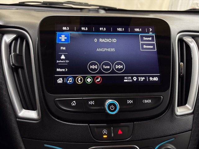 Used 2023 Chevrolet Malibu LT FWD image 32