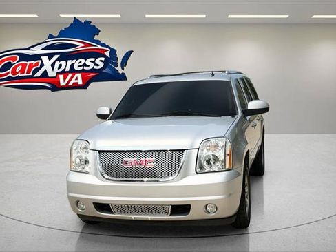 Used 2014 GMC Yukon XL Denali AWD/4WD image 5