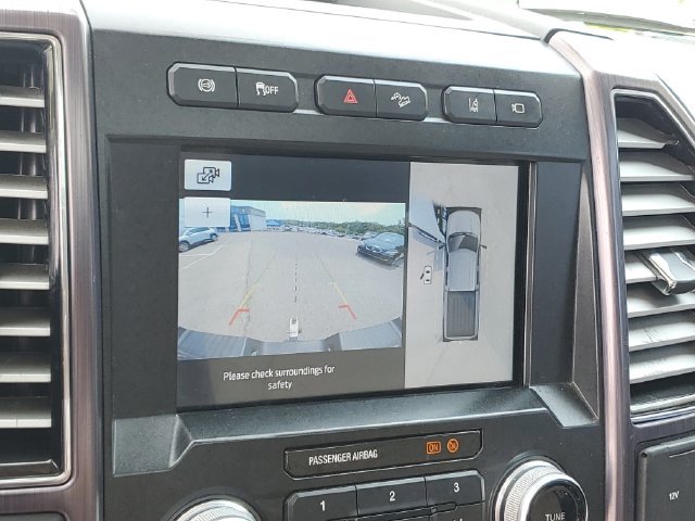 Used 2020 Ford F350 Limited AWD/4WD image 29