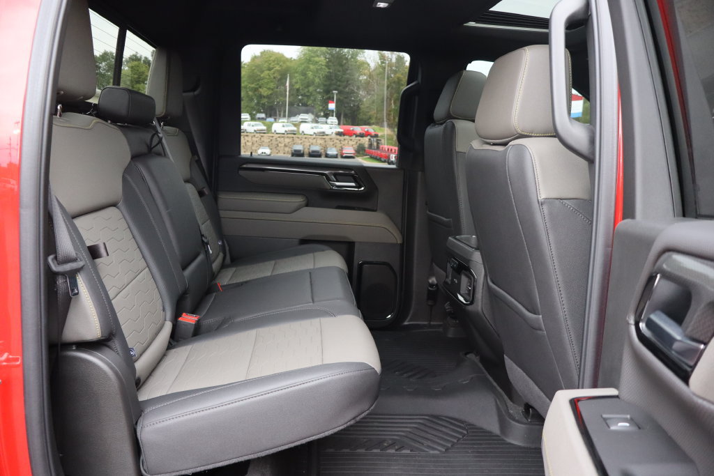 Used 2025 Chevrolet Silverado 2500 ZR2 w/ ZR2 Bison Edition AWD/4WD image 23