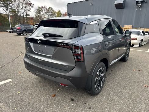 New 2026 Nissan Kicks SV w/ Cold Weather Package image 7