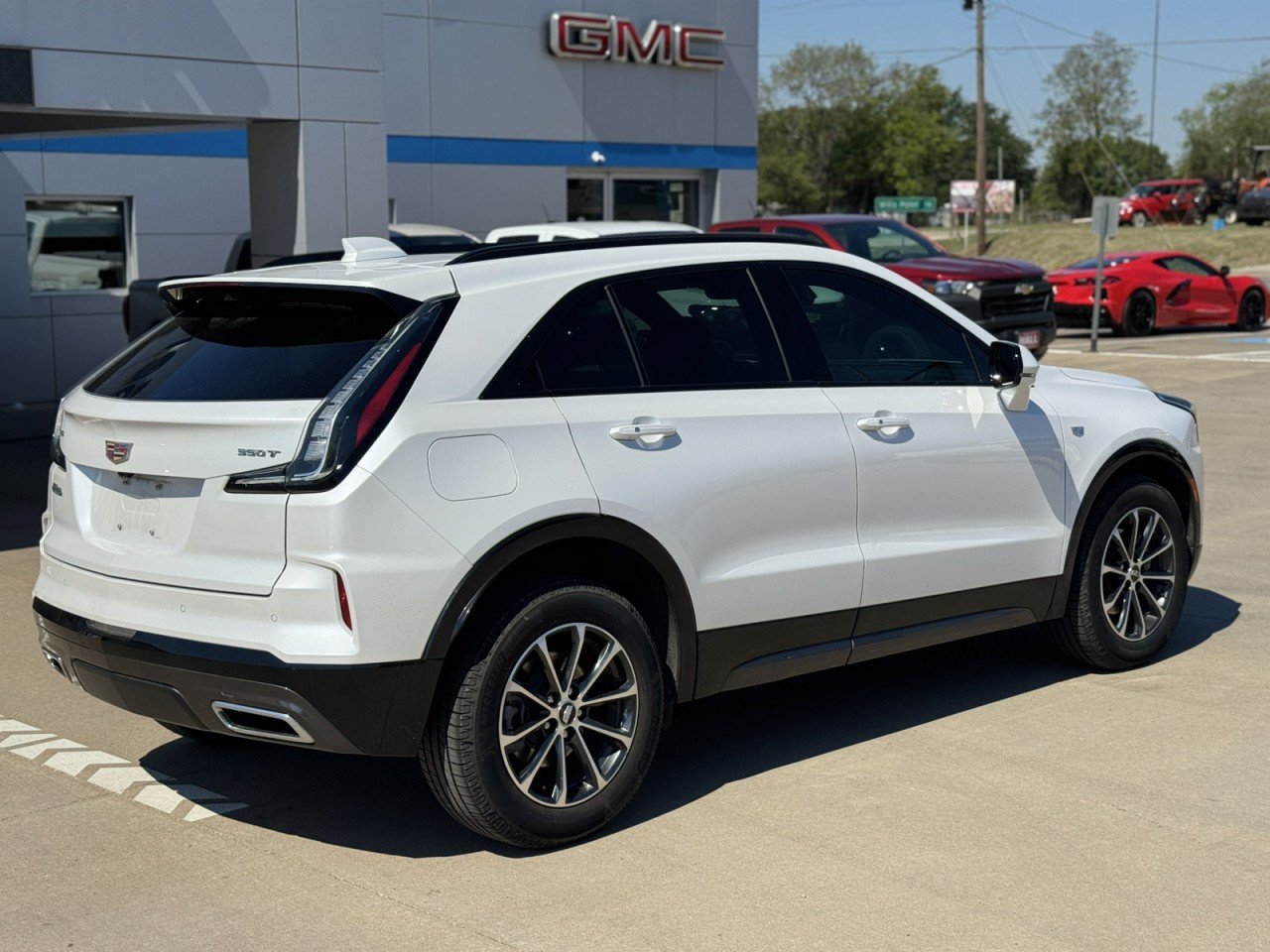 Used 2024 Cadillac XT4 Sport FWD image 5