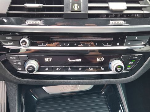 Used 2018 BMW X3 xDrive30i AWD/4WD image 22