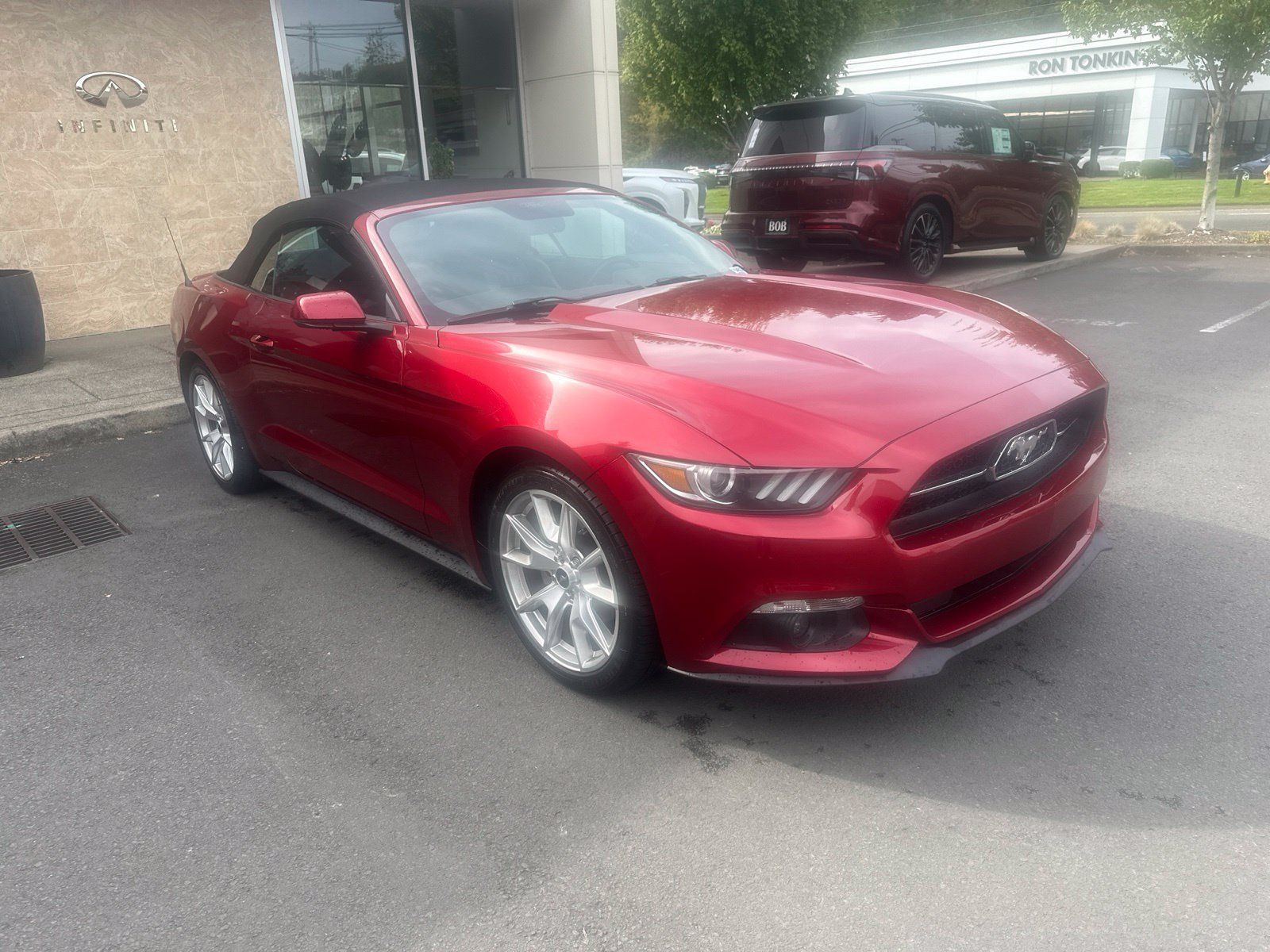 Used 2015 Ford Mustang Premium w/ Equipment Group 201A RWD image 7