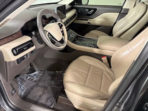 Used 2020 Lincoln Aviator Reserve w/ Elements Package Plus image 16
