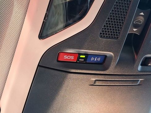 Used 2023 Subaru Legacy Touring XT image 25