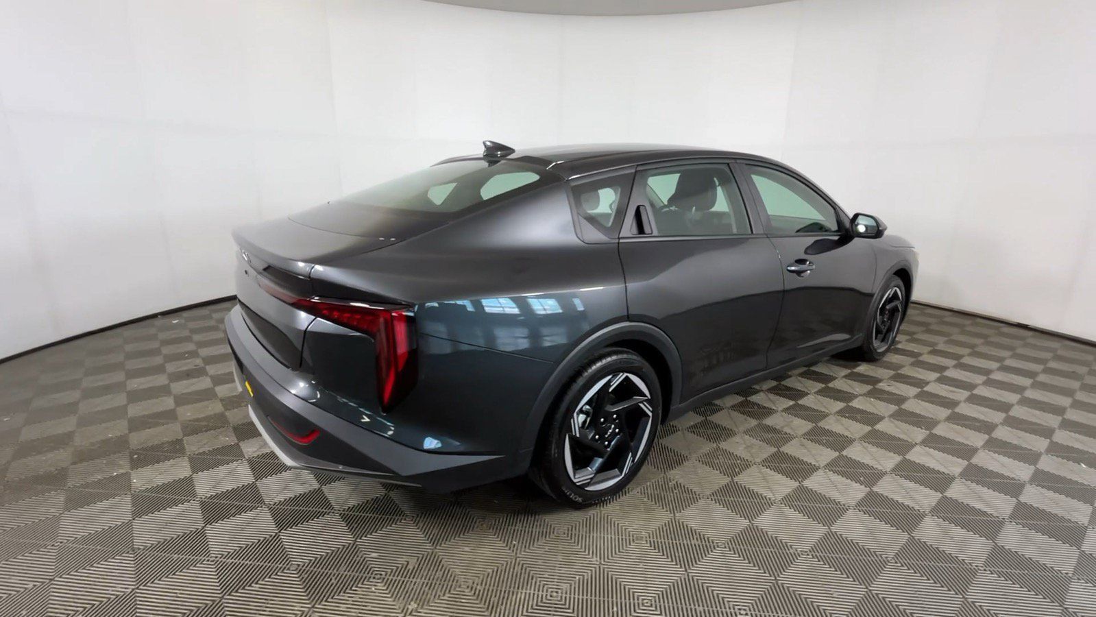 Used 2025 Kia K4 EX FWD image 7