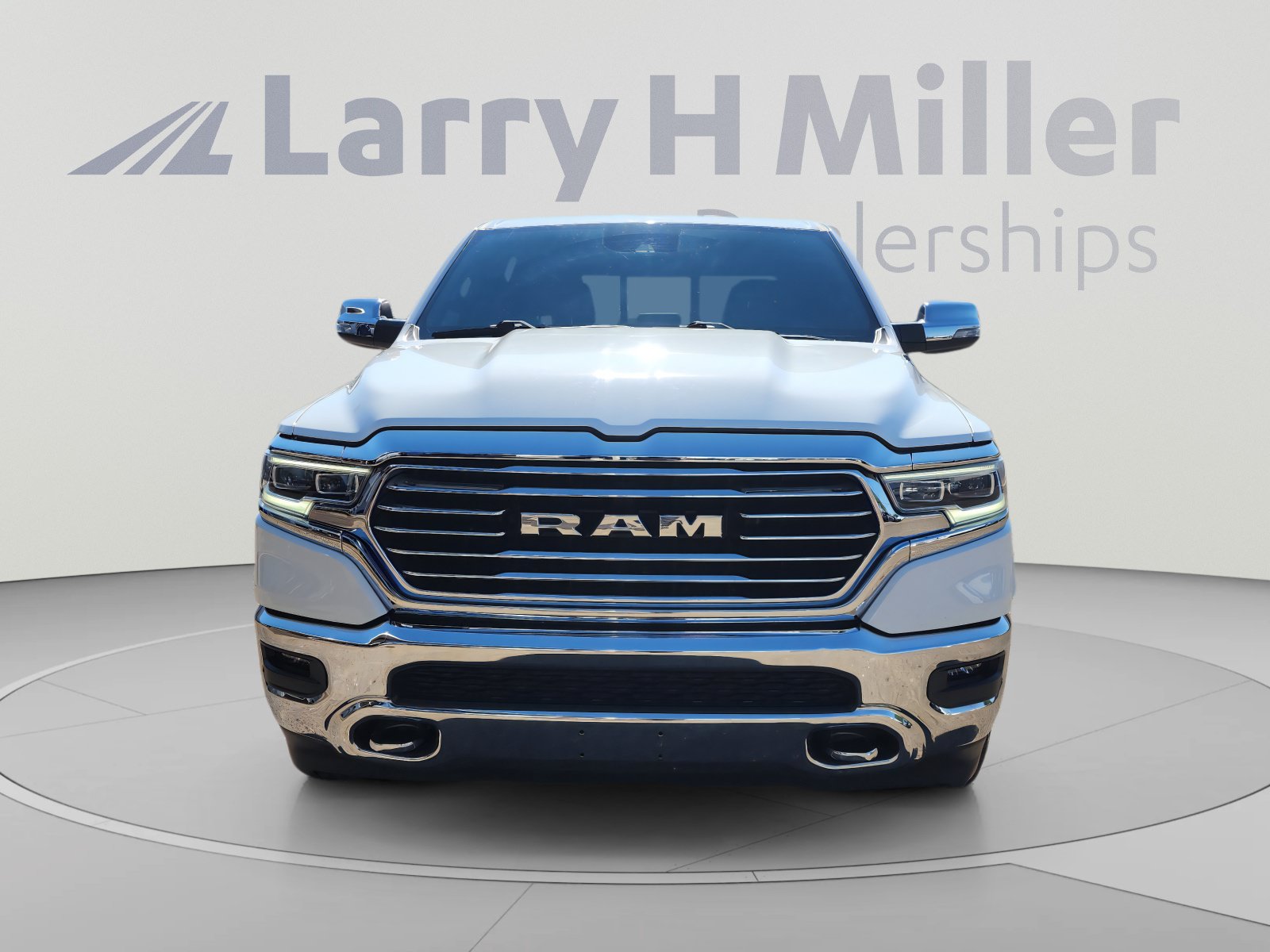 Used 2023 RAM 1500 Limited AWD/4WD image 8