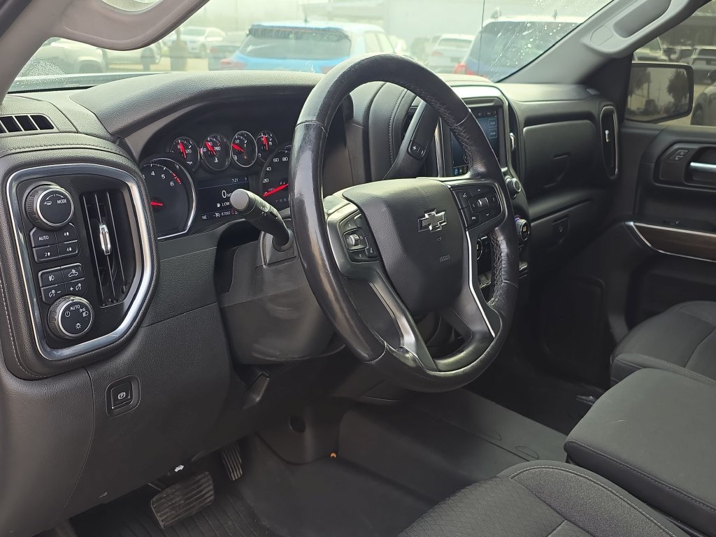 Used 2020 Chevrolet Silverado 1500 RST AWD/4WD image 22
