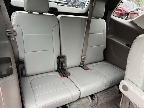 Used 2019 Chevrolet Traverse Premier w/ Driver Confidence II Package image 19