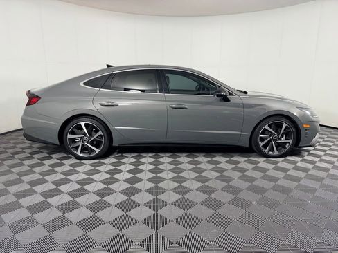Used 2023 Hyundai Sonata SEL Plus image 3