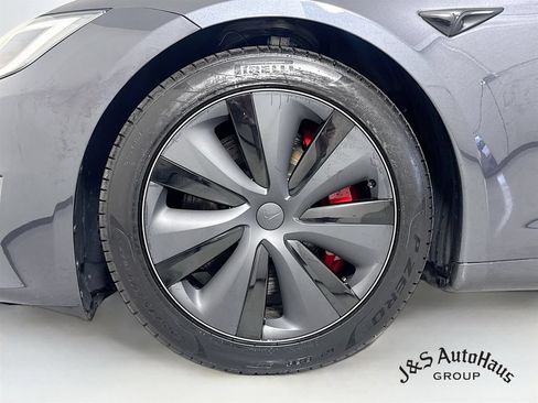 Used 2025 Tesla Model S Plaid AWD/4WD image 39