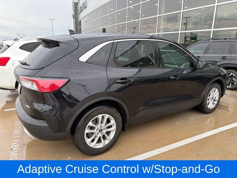 Used 2020 Ford Escape SE FWD image 3