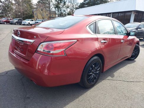 Used 2015 Nissan Altima 2.5 S w/ Power Driver Seat Package FWD image 4