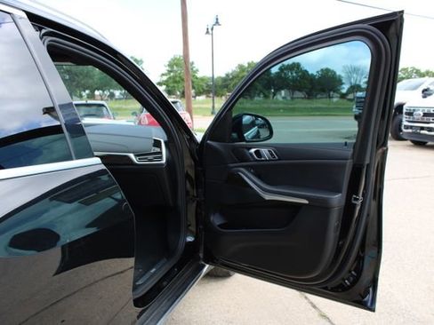 Used 2019 BMW X5 xDrive40i w/ Convenience Package AWD/4WD image 41