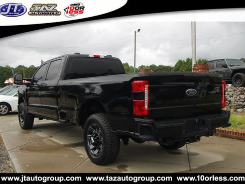 Used 2024 Ford F250 XL w/ STX Appearance Package AWD/4WD image 5