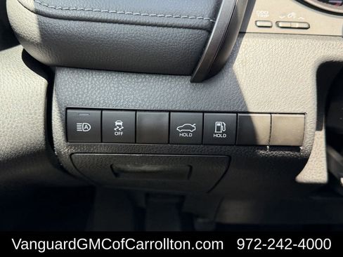 Used 2023 Toyota Camry SE FWD image 24
