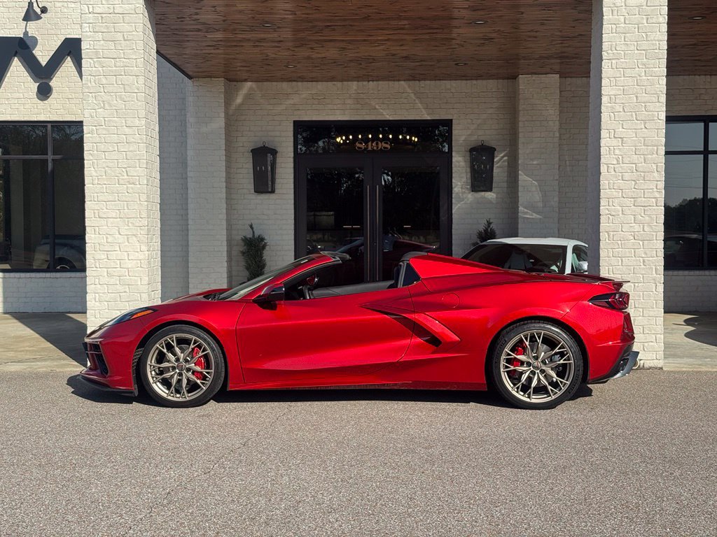 Used 2024 Chevrolet Corvette Stingray Preferred Conv w/ 2LT RWD image 14
