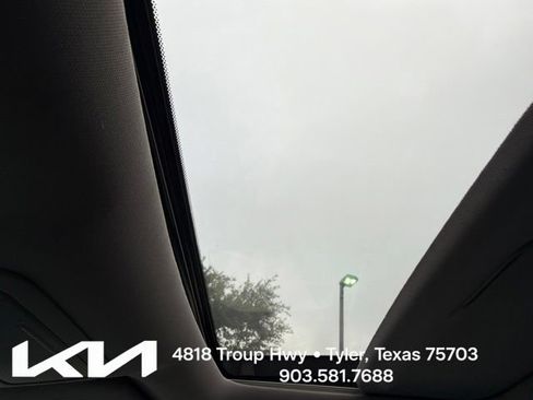 Used 2018 Honda Odyssey Elite image 23