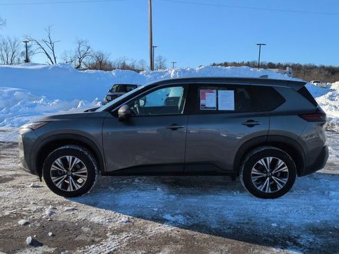 Used 2021 Nissan Rogue SV image 7