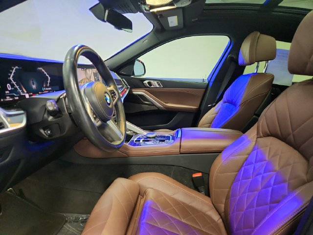 Used 2025 BMW X6 xDrive40i AWD/4WD image 16