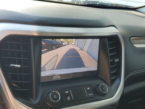 Used 2023 GMC Acadia SLE AWD/4WD image 22