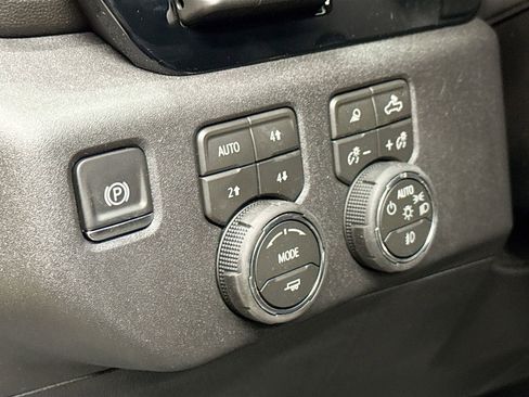 New 2026 Chevrolet Silverado 1500 High Country AWD/4WD image 11