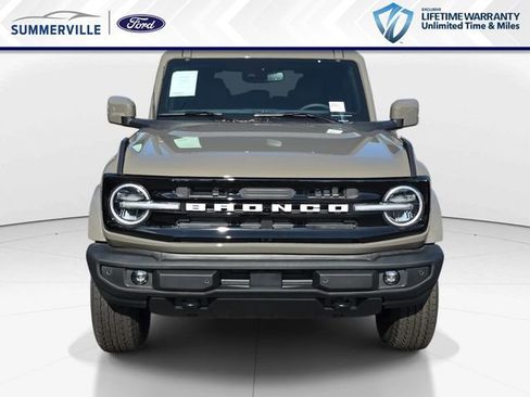 New 2025 Ford Bronco Outer Banks AWD/4WD image 10
