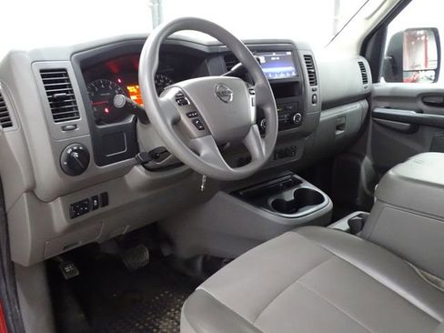 Used 2019 Nissan NV 2500 SV image 20