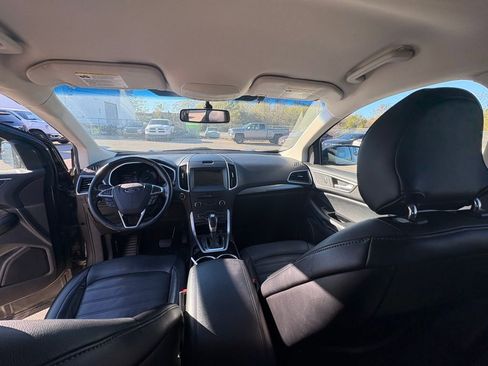 Used 2017 Ford Edge SEL w/ Equipment Group 201A image 10