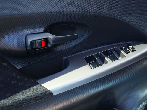 Used 2014 Scion xD image 37