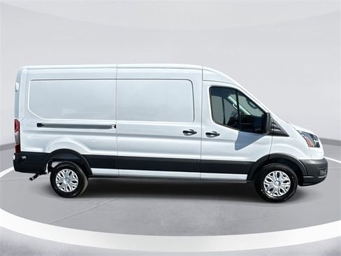 New 2026 Ford Transit 250 148 Medium Roof image 3