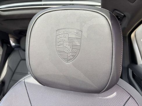 New 2026 Porsche Cayenne Coupe AWD/4WD image 22