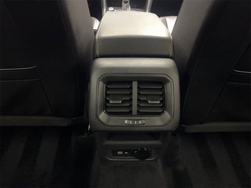 Used 2024 Volkswagen Tiguan SE R-Line w/ MDO Package, Three-Row image 73