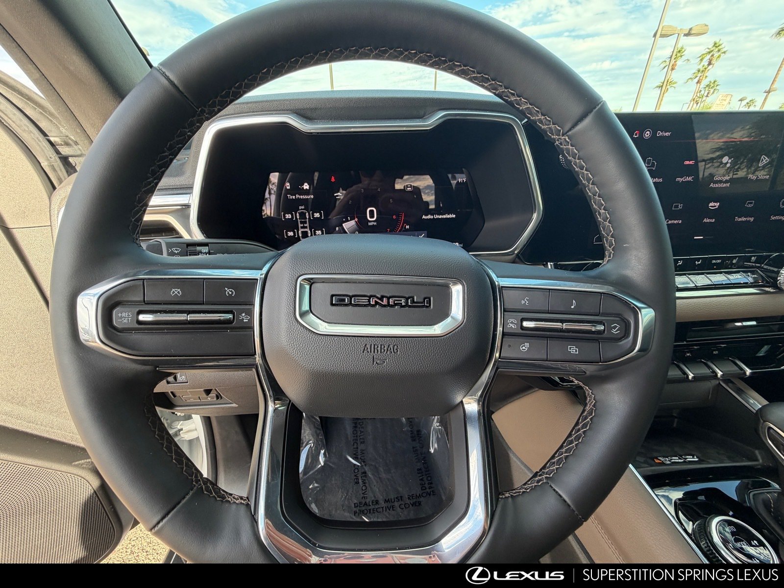 Used 2025 GMC Canyon Denali AWD/4WD image 23