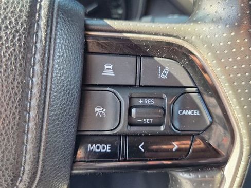 Used 2023 Toyota Tundra SR5 w/ SR5 Convenience Package RWD image 31