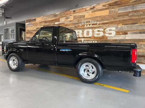 Used 1993 Ford F150 Lightning image 17