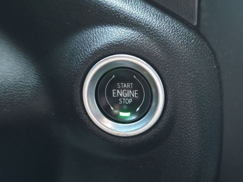 Used 2021 GMC Sierra 1500 AT4 w/ AT4 Value Package AWD/4WD image 26