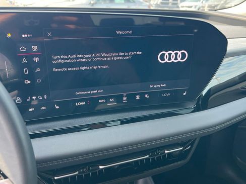 Used 2025 Audi Q6 e-tron Premium Plus w/ Premium Plus AWD/4WD image 19