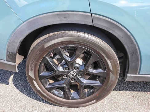 Used 2024 Honda HR-V Sport image 8