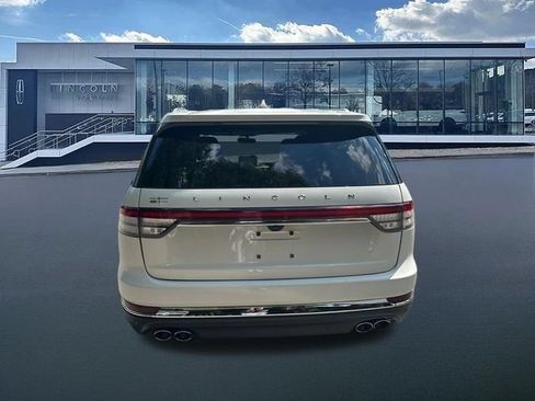Used 2021 Lincoln Aviator Reserve w/ Equipment Group 201A AWD/4WD image 7