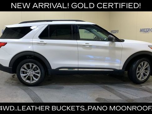 Used 2022 Ford Explorer XLT w/ Equipment Group 202A AWD/4WD image 2