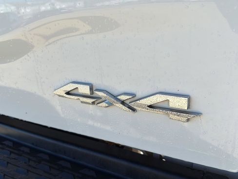 Used 2024 RAM 2500 Laramie image 13