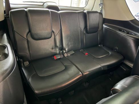 Used 2024 Nissan Armada Platinum w/ Captain's Chairs Package AWD/4WD image 26