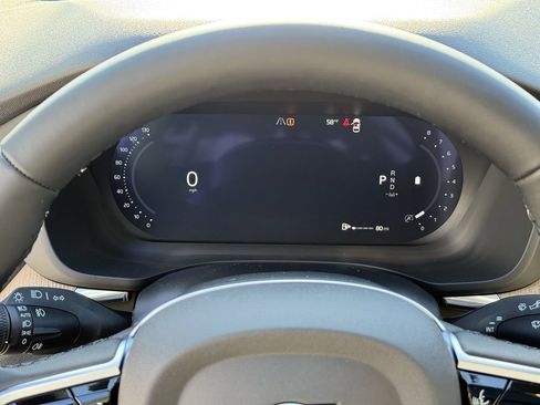 New 2026 Volvo XC60 B5 Plus w/ Protection Package Premier image 19