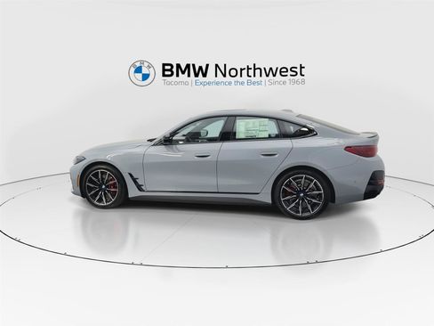 Used 2026 BMW i4 xDrive40i w/ M Sport Package AWD/4WD image 11