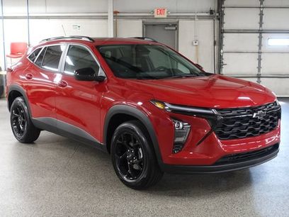 New 2026 Chevrolet Trax LT w/ Sunroof Package